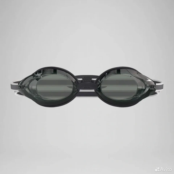 Очки для плавания Speedo Vanquisher 3.0  (темные; Черный)